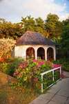 Round Hill Hotel & Villas 